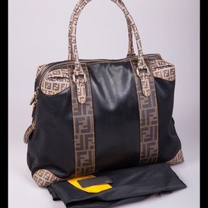 Fending/Authentic /black tags and Fendi box/Used